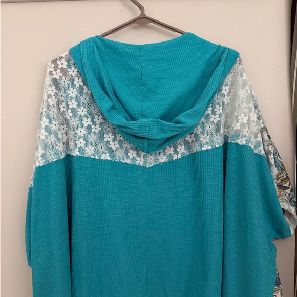 POL Peace Top  NEW! - Picture 5 of 9